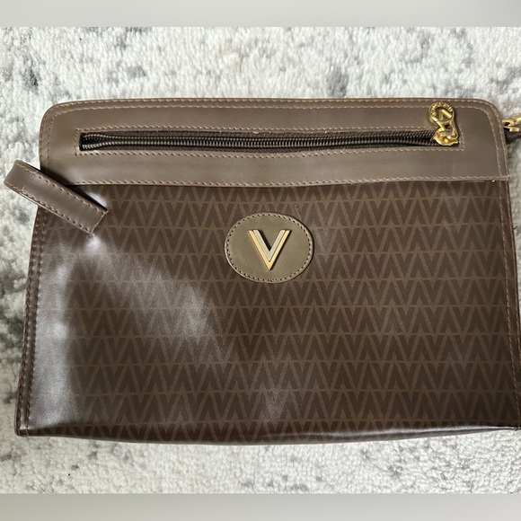 Mario Valentino Handbags - Mario Valentino Brown Vintage Clutch Bag - Authentic